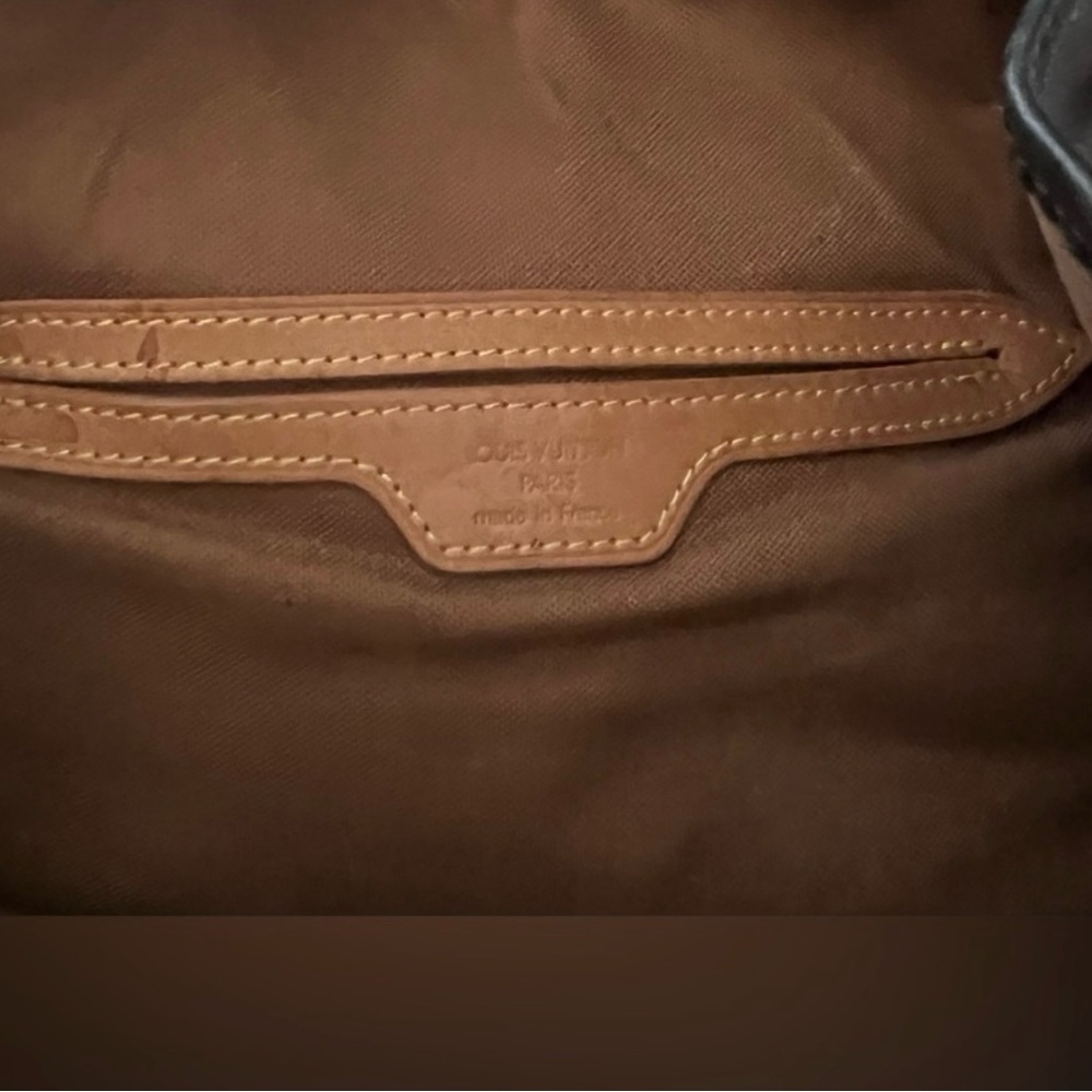Louis Vuitton Monogram Backpack - Picture 5 of 9